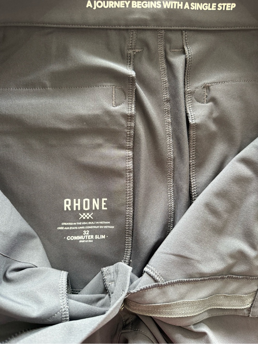 Rhone Men's Commuter Pant Slim 32 waist 33 inseam Iron - Picture 4 of 4